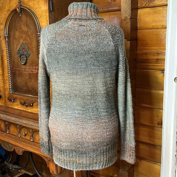 Prana sweater - Picture 5 of 12